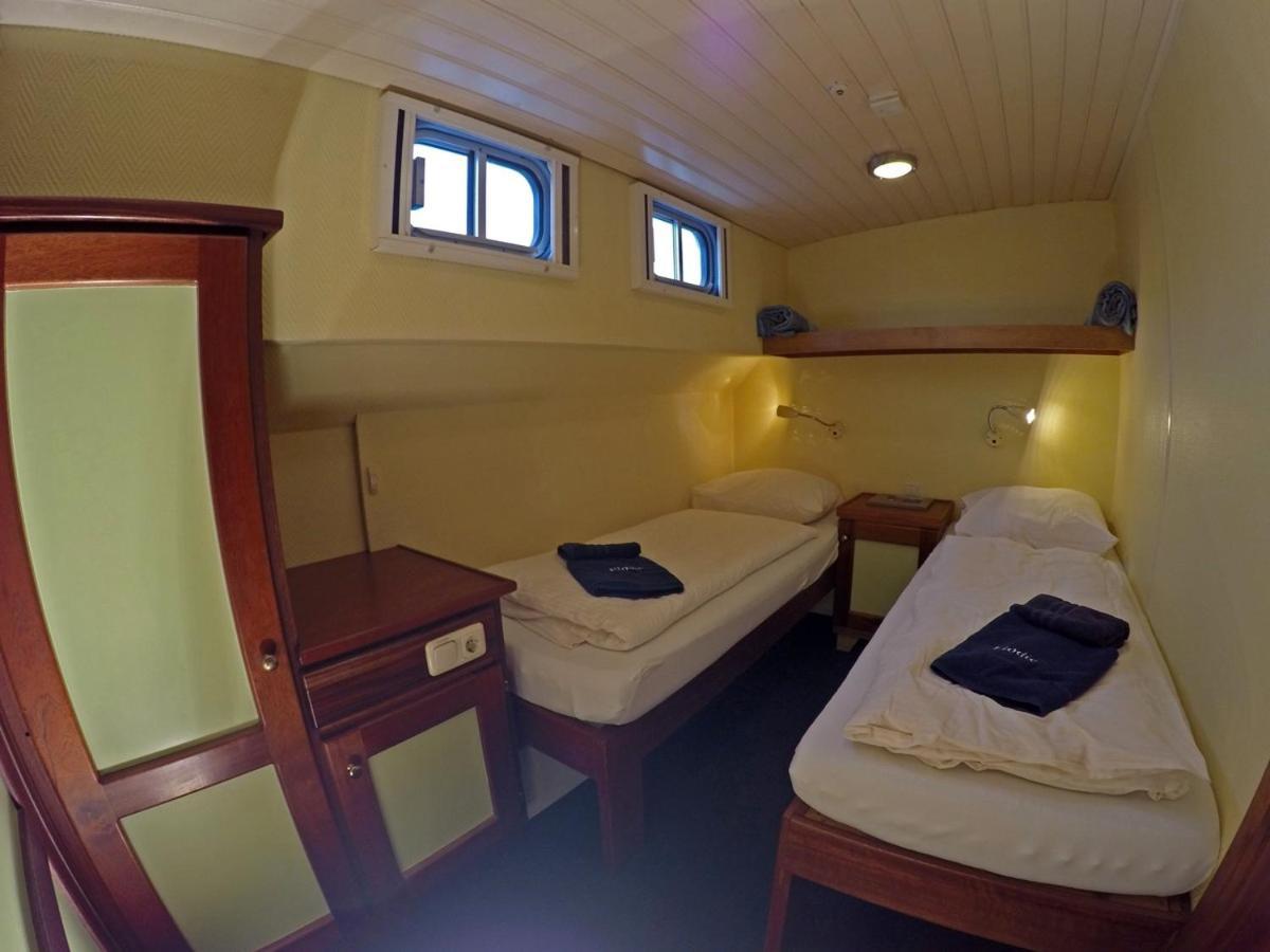 Botel Elodie Amsterdam Bagian luar foto